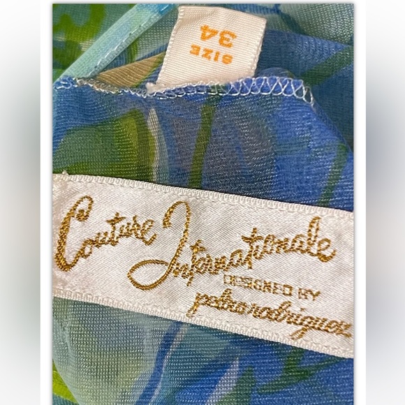 Couture Internationale By Pedro Rodriguez: Vintage Floral Poncho Cover. Size: 34 - Picture 4 of 6